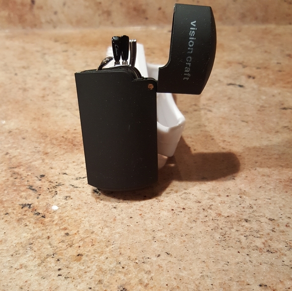 VISION CRAFT folding magnified glasses w/case sold on title - Picture 2 of 8